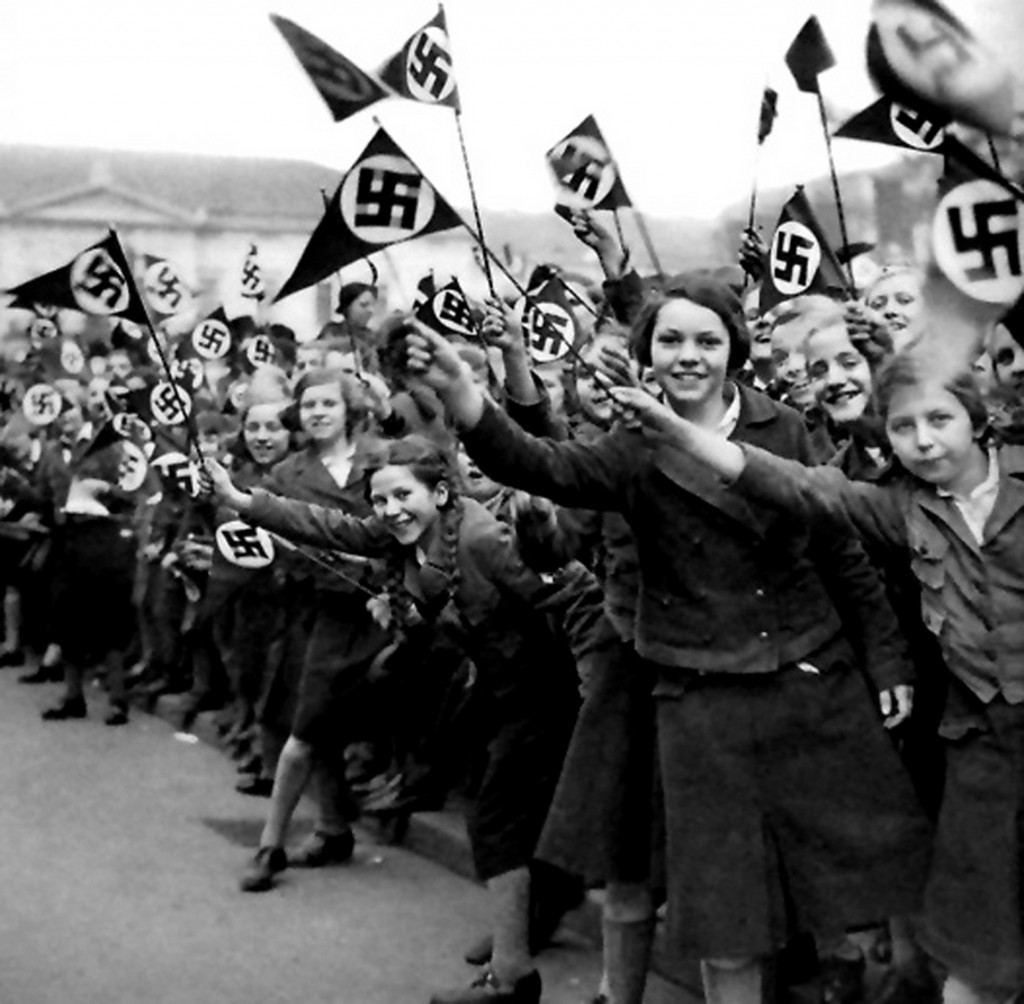 Hitler Girls - Nazi Youth