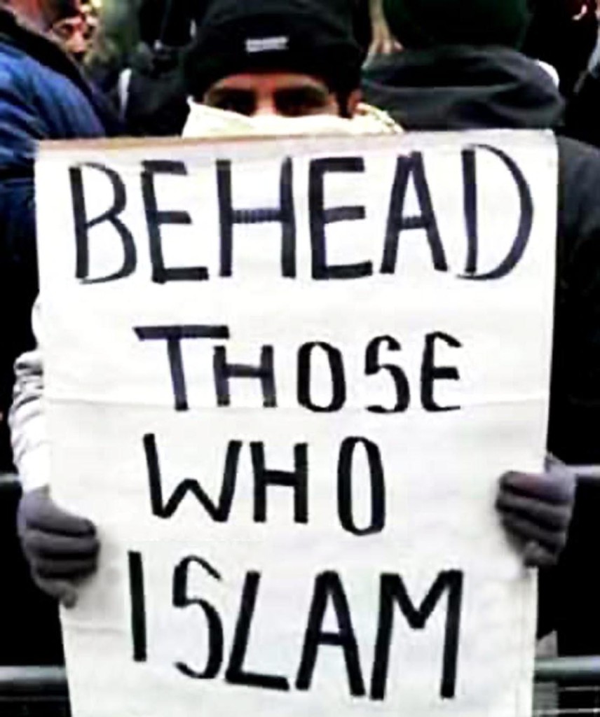 Muslim Behead Infidel