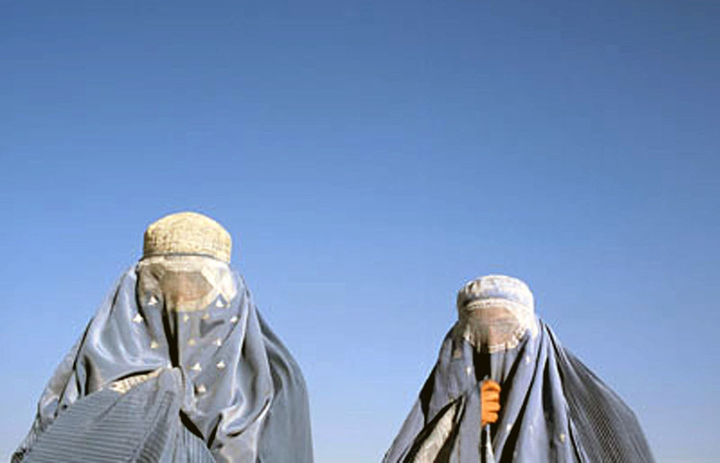 'AFGHAN WOMEN, CHANGING FACES'