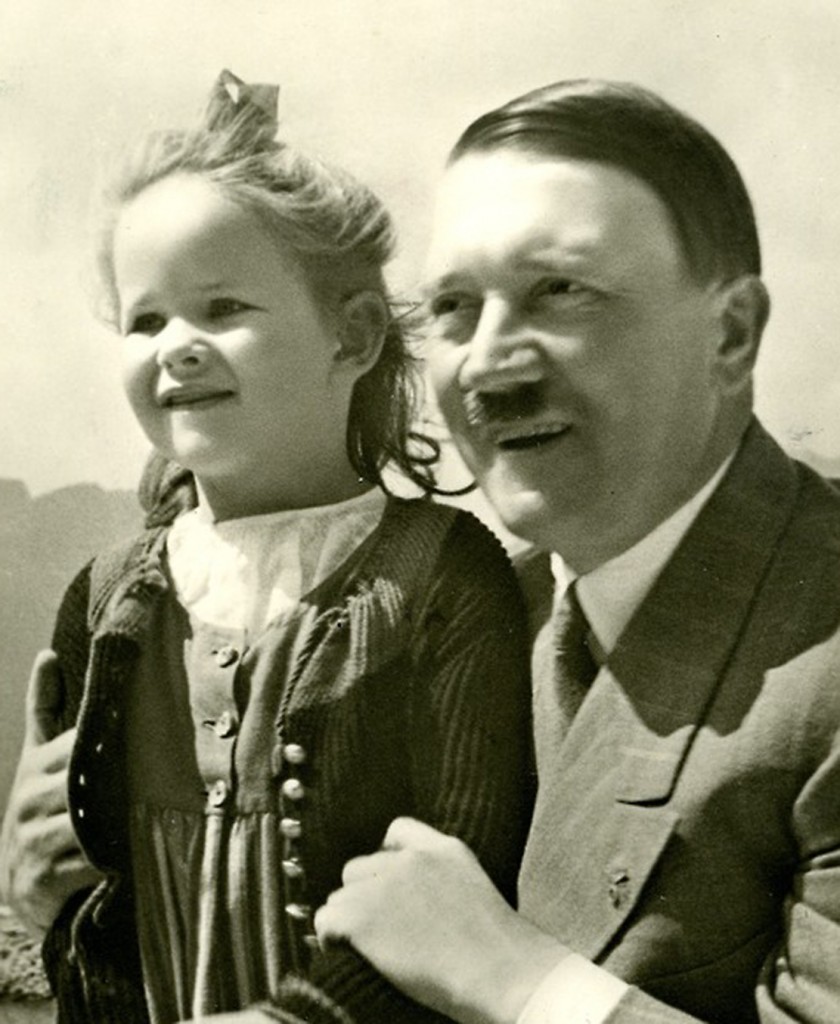 Hitler 01