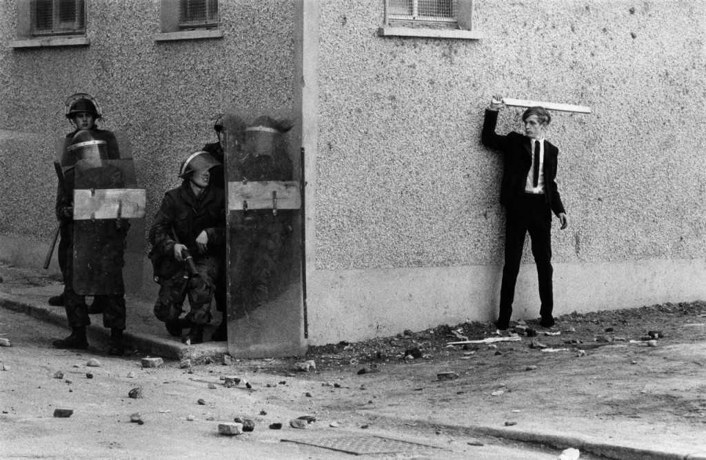Catholic youth taunting British soldiers in the Bogside, Londonderry, Northern Ireland. 1971. Photo: Don McCullin/Contact Press Images