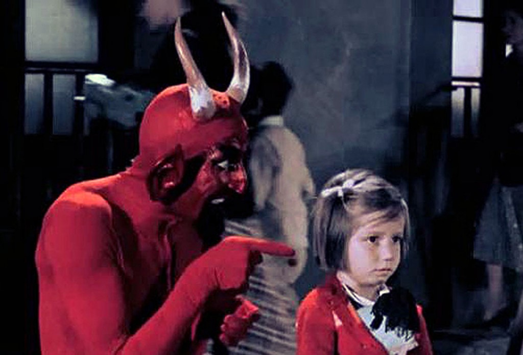 chrissanta-claus-1959-devil